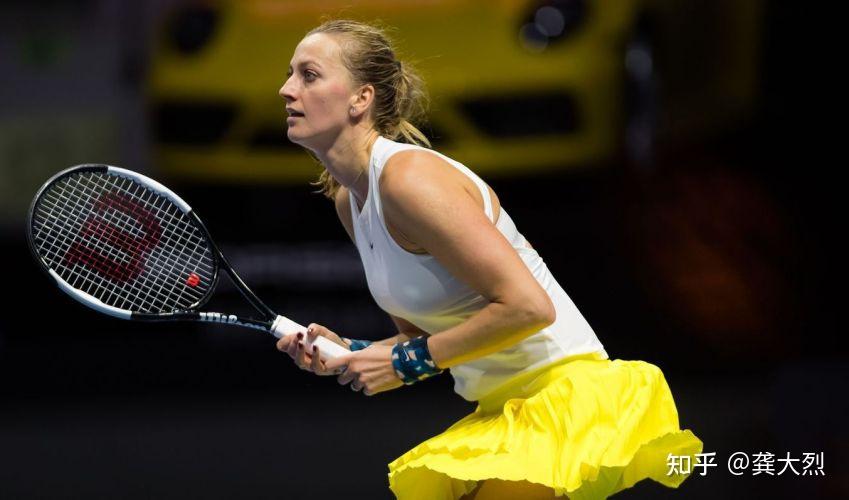 反手击球 反手击球