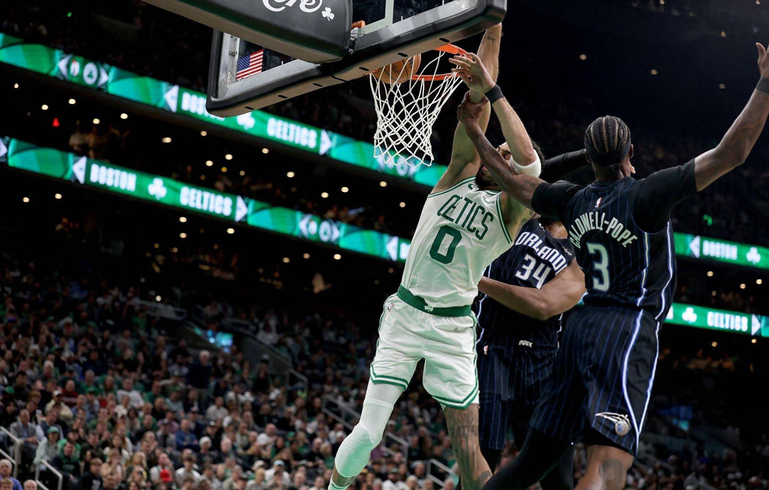 湖人遭魔术 湖人遭魔术